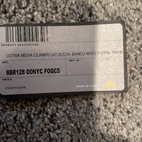 Fendi bag shoulder bag back and gray 12” tall purse shoulder bag - Picture 6 of 7